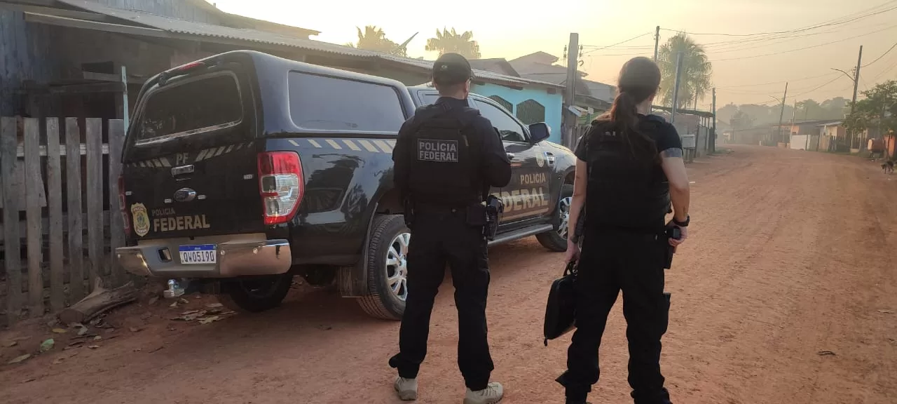 PF prende 11 acusados de tráfico de drogas e comércio ilegal de armas em Plácido de Castro