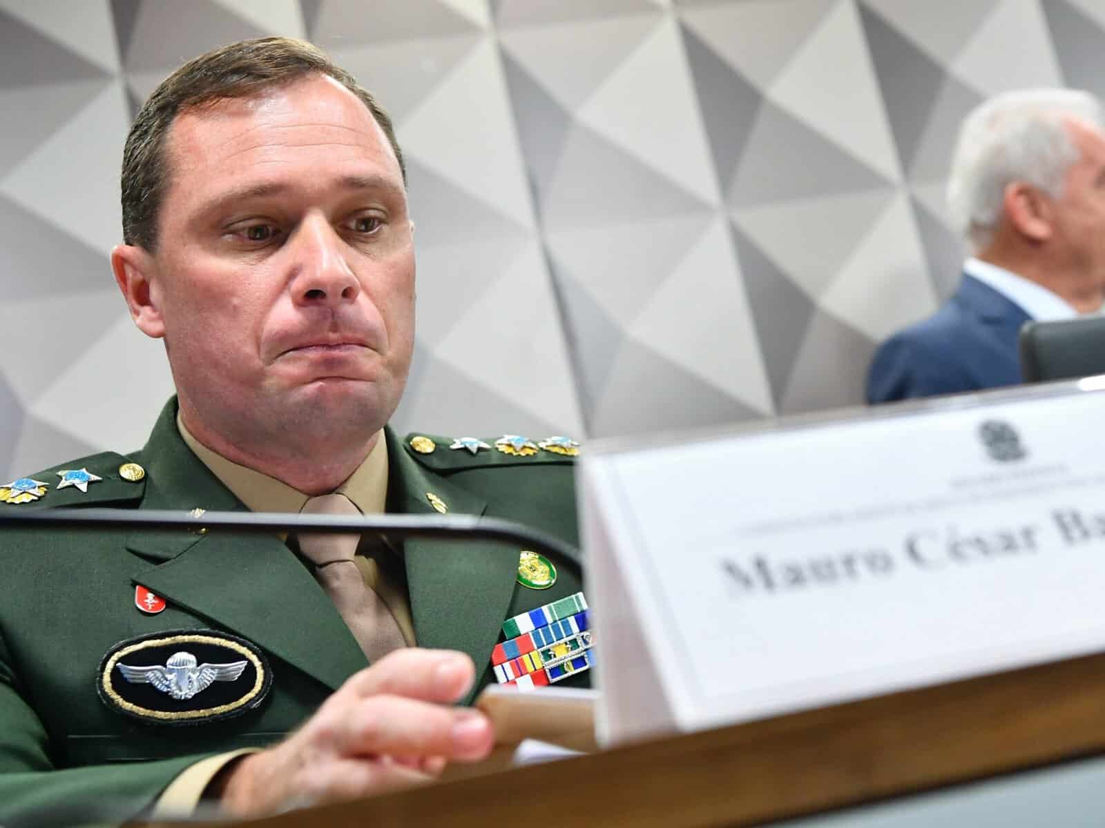 Novo advogado de Mauro Cid diz que o militar ‘cumpre ordens acima de tudo’