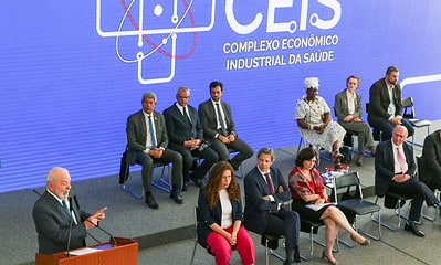 Brasília, 26/09/2023 O presidente da República, Luiz Inácio Lula da Silva, o vice-presidente e ministro do Desenvolvimento, Indústria, Comércio e Serviços, Geraldo Alckmin, e a ministra da Saúde, Nisia Trindade, apresentam as estratégias para fortalecimento do Complexo Econômico e Industrial da Saúde Foto: Fabio Rodrigues-Pozzebom/ Agência Brasil