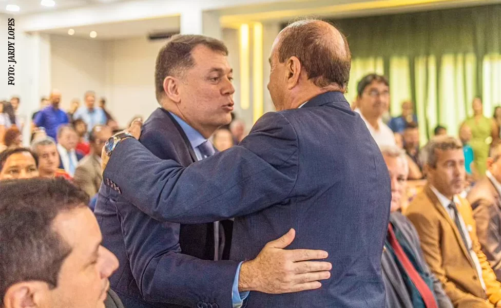 BOCA-E-ALYSSON-jpg (1) BOCA-E-ALYSSON-jpg (1)