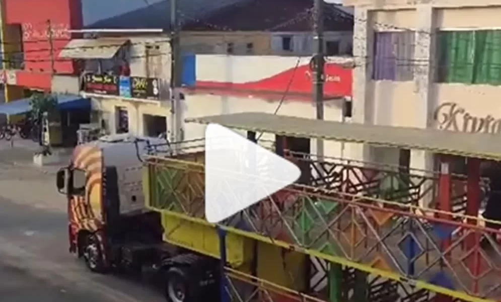 CARRETA-FUJRACAO-jpg CARRETA-FUJRACAO-jpg