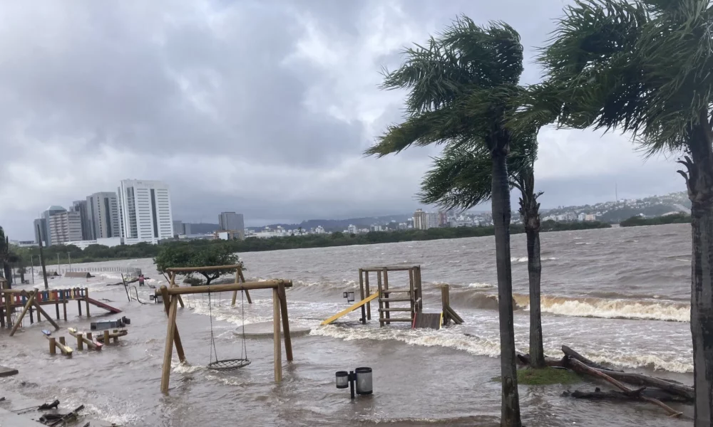 F7CJw3JXwAArzAk-e1695827329284