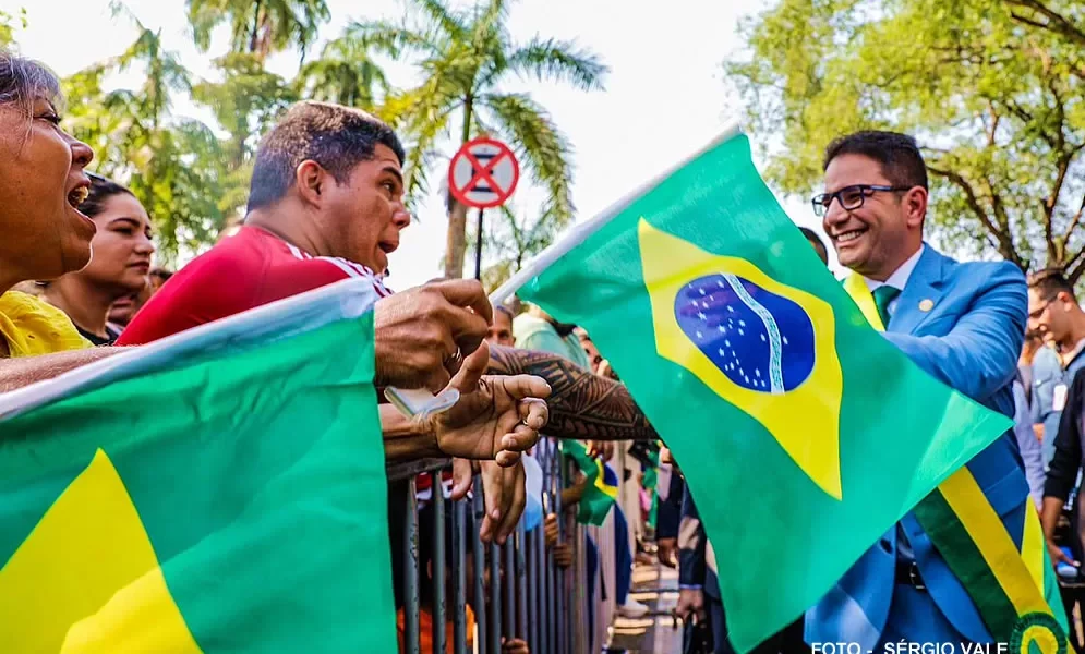 GLADSON_RECEBIDO-jpg GLADSON_RECEBIDO-jpg