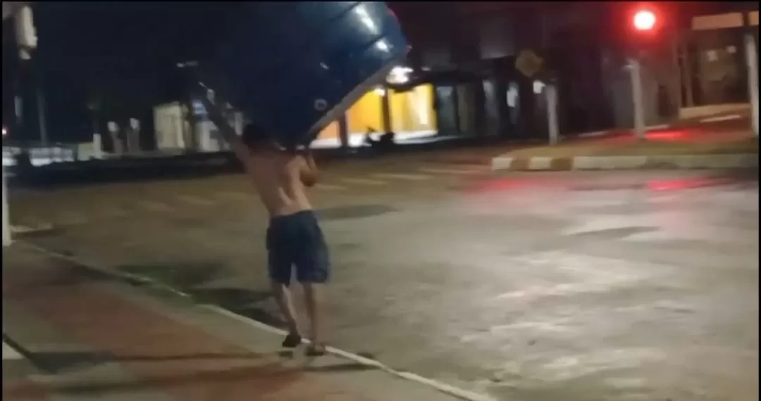 Cruzeiro do Sul tem prisão por embriaguez, arrombamento de loja e assalto