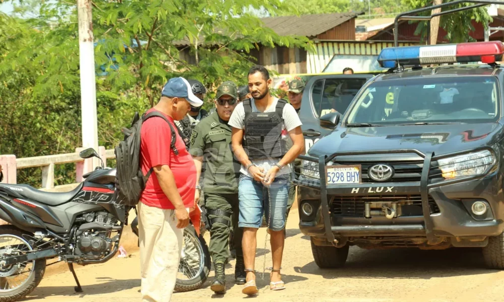 MINISTRO-BOLIVIAN-E-PRESO_21-IMG_9841_oaltoacre.com_-jpg