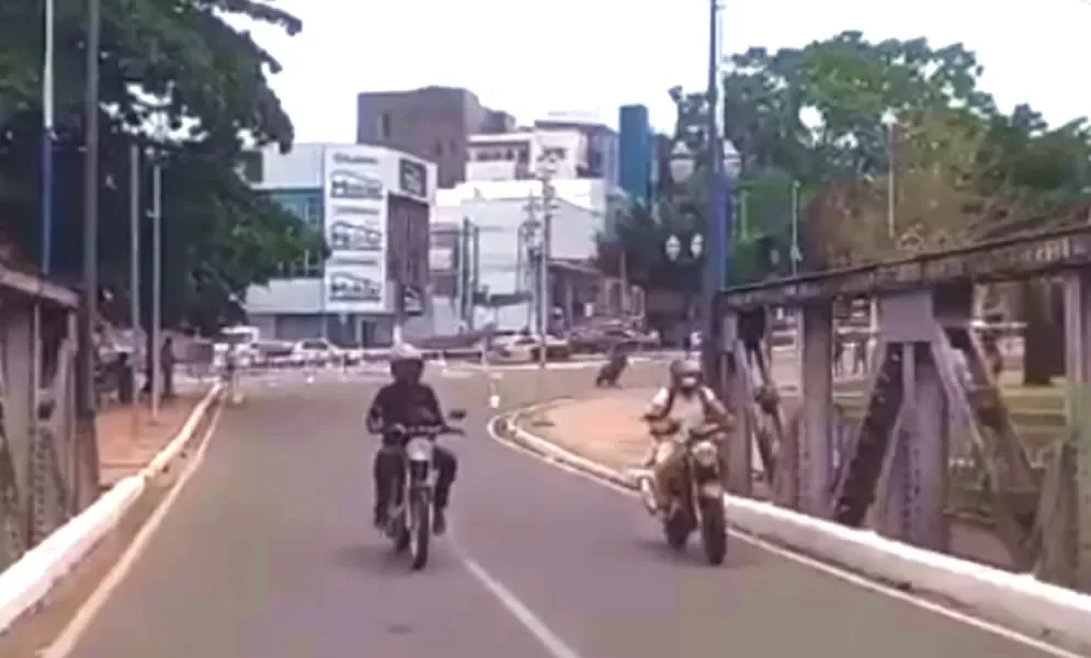 PONTE-ABRE-jpg PONTE-ABRE-jpg