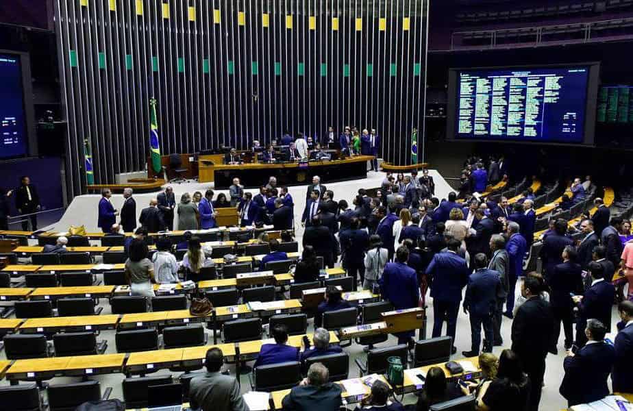 Plenario-da-Camara-dos-Deputados-jpg