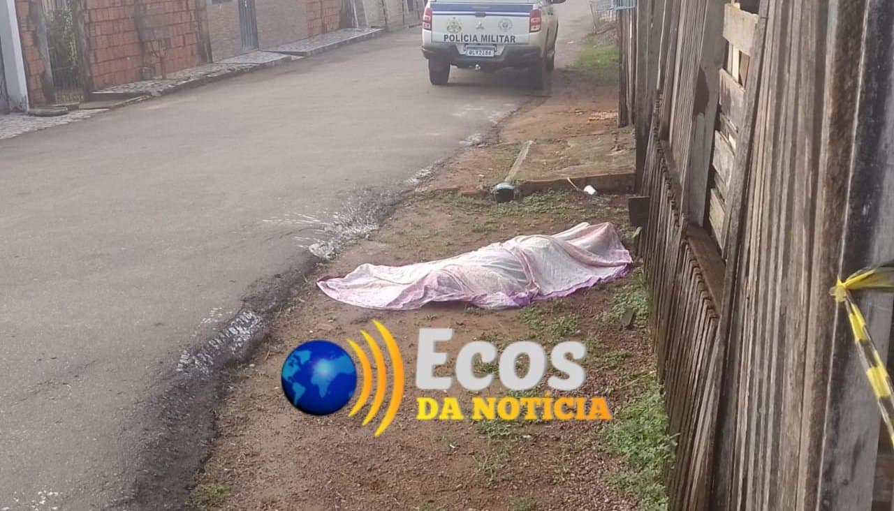 Homem é perseguido e morto com 16 facadas ao discutir em bebedeira