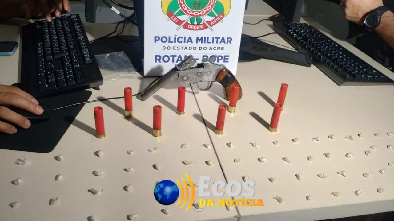 Homem de 26 anos é preso com drogas, arma de fogo e munições no 2° Distrito