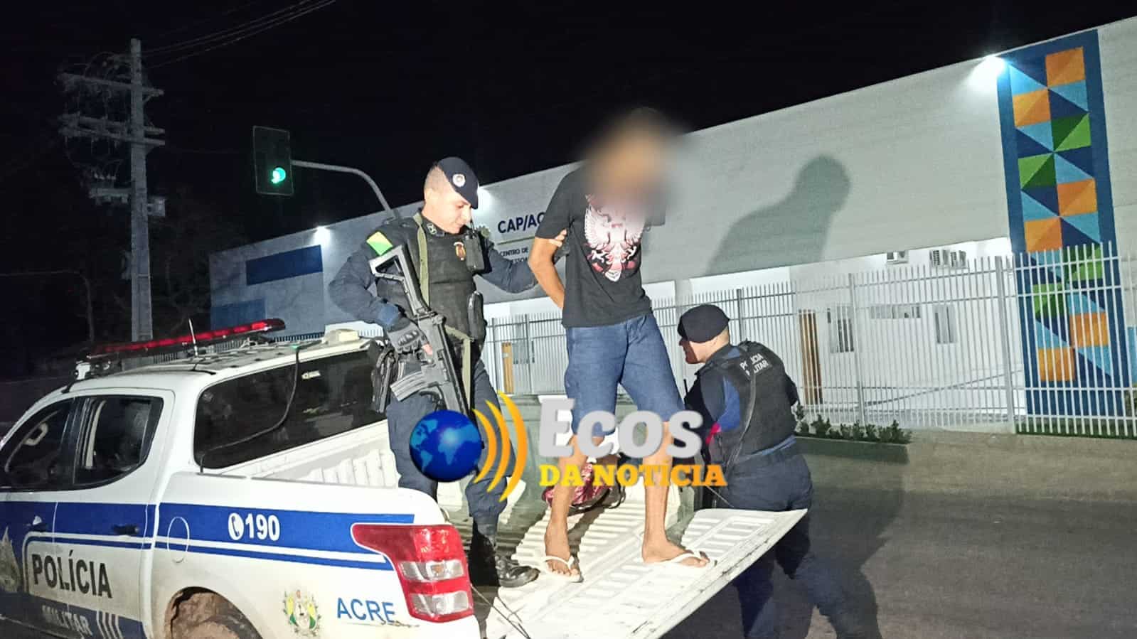 Adolescente é apreendido com arma no Recanto dos Buritis