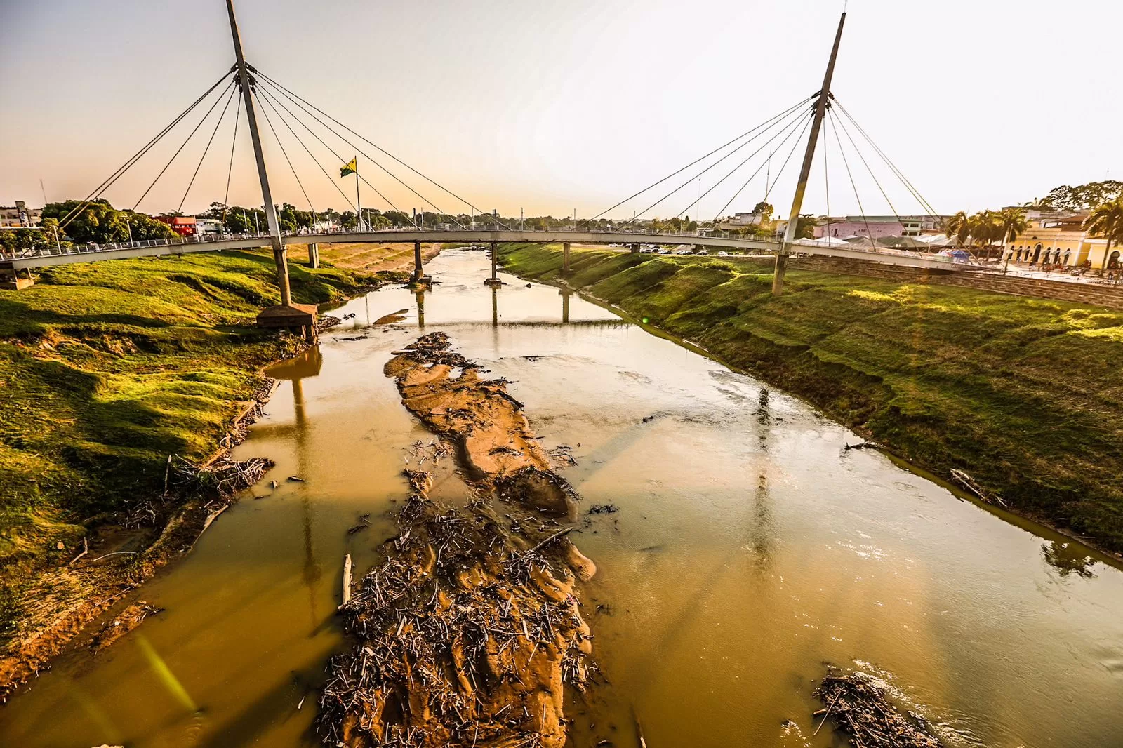 Decreto de emergência por causa da estiagem abrange 72 locais de Rio Branco