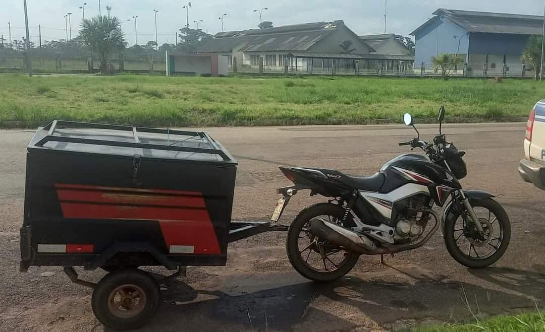 PM recupera moto roubada de entregador no bairro Taquari