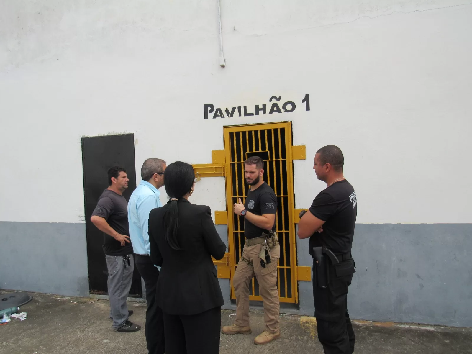 Após transferência de membros do Comando Vermelho, inspeção é feita no presídio Antonio Amaro