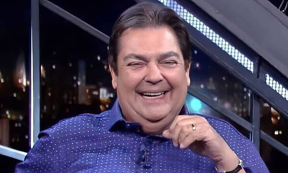 alta_faustao_2 São Paulo (SP) - O novo coração para o transplante do apresentador Fausto Silva, o Faustão, chegou neste domingo (27) ao hospital Albert Einstein, em São Paulo. Foto: Instagram/Fausto Silva