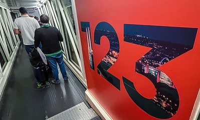 img_4105 Brasília (DF), 01/09/2023, Propaganda da empresa 123 Milhas, no Aeroporto Internacional Presidente Juscelino Kubitschek. Foto: Juca Varella/Agência Brasil