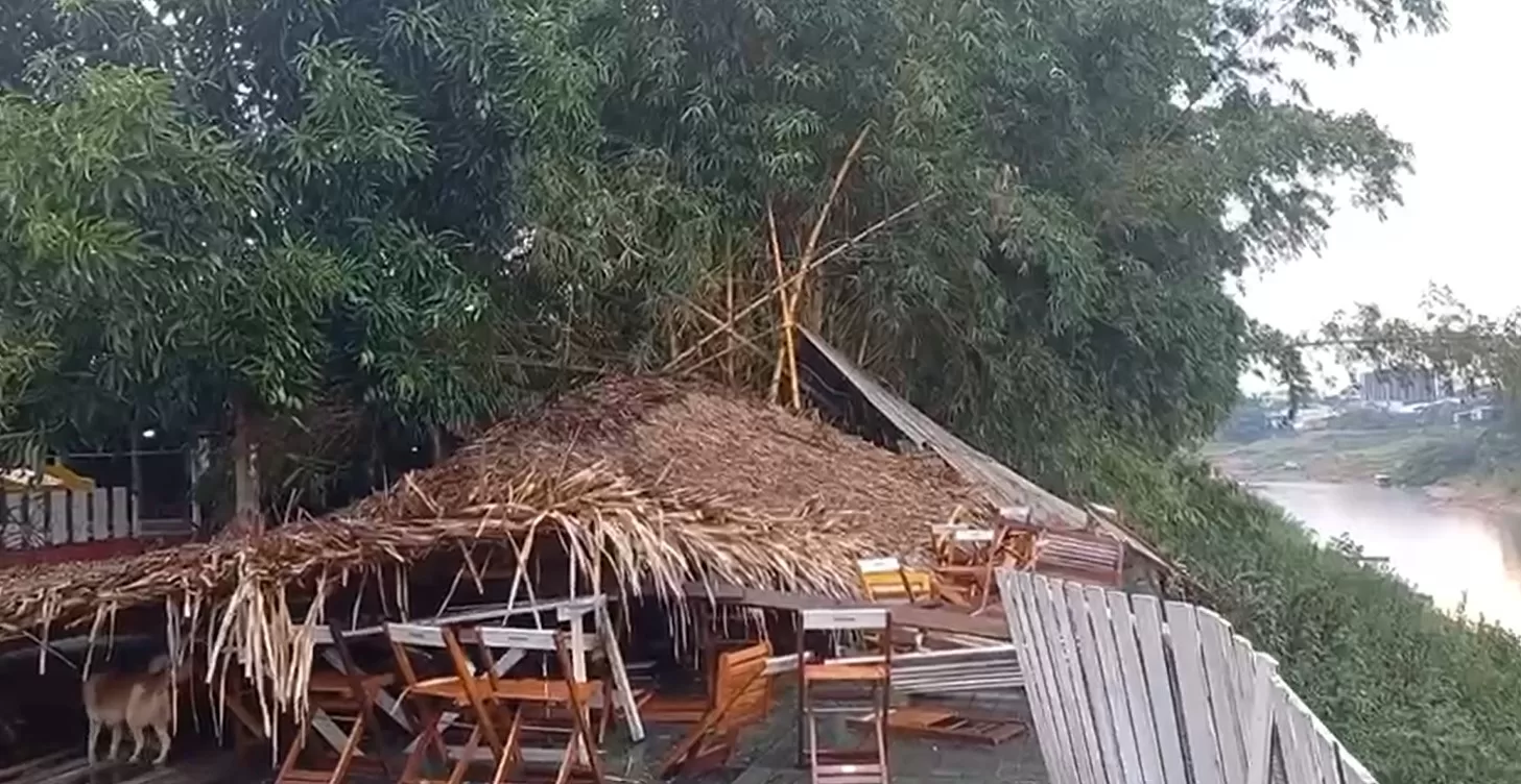 Temporal destrói restaurante Quintal do Osvaldo; proprietário mostra estragos