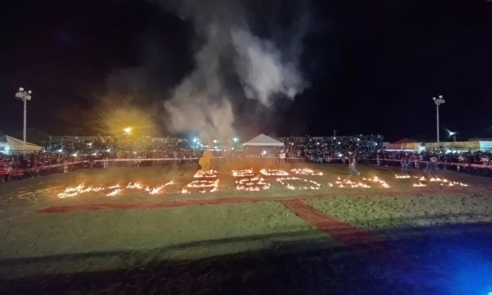 rodeio-exposena-2-jpg (1) rodeio-exposena-2-jpg (1)