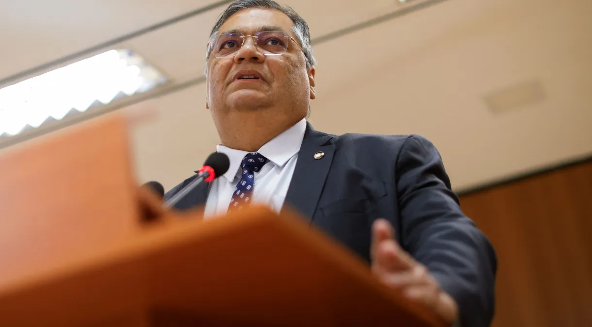 Deputado do PL registra ocorrência contra Flávio Dino por agressão; ministro nega