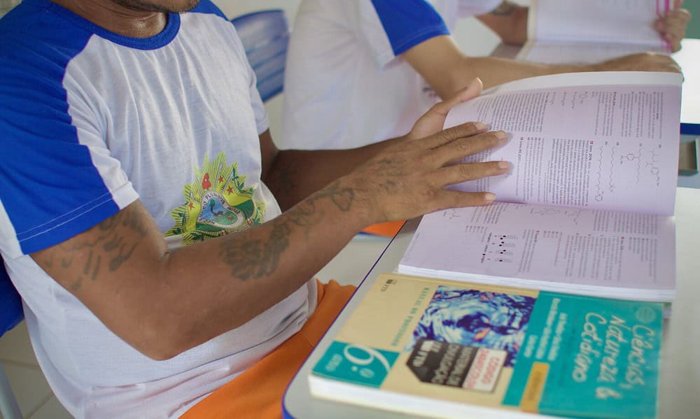 14-1-1-1536×1024 14-1-1-1536x1024