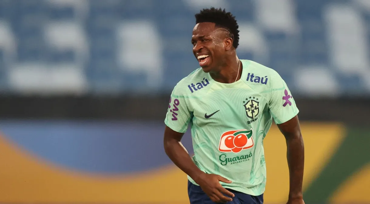 Com Vini Jr., Diniz testa contra a Venezuela seu ataque ideal na Seleção Brasileira