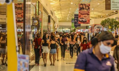 COMERCIO-DIA-DAS-MAES-SERGIO-4 COMERCIO-DIA-DAS-MAES-SERGIO-4