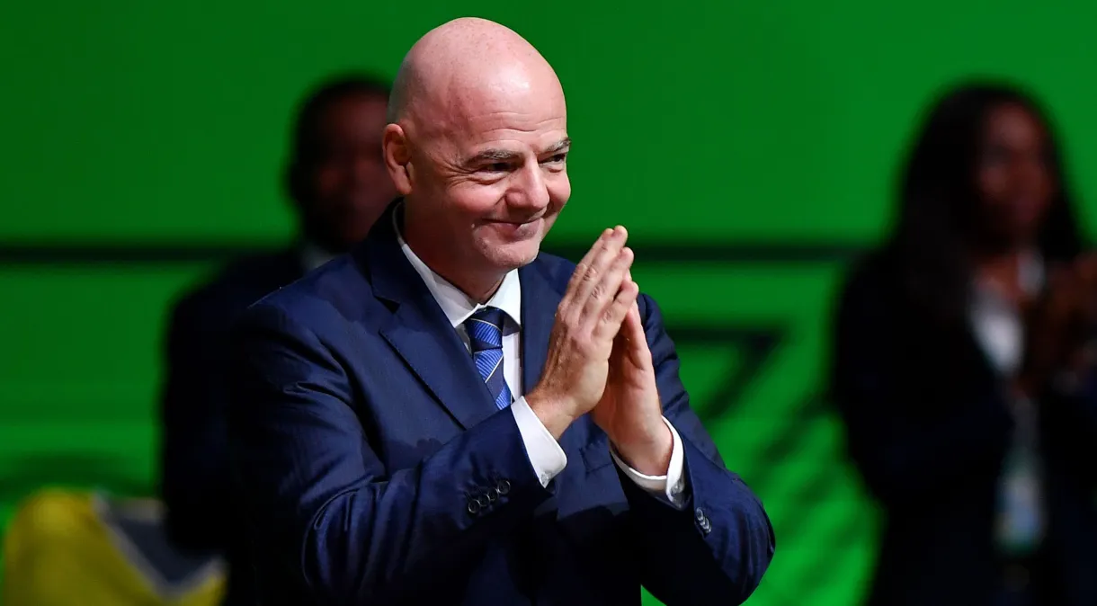 Copa do Mundo de 2034 será na Arábia Saudita, anuncia presidente da Fifa