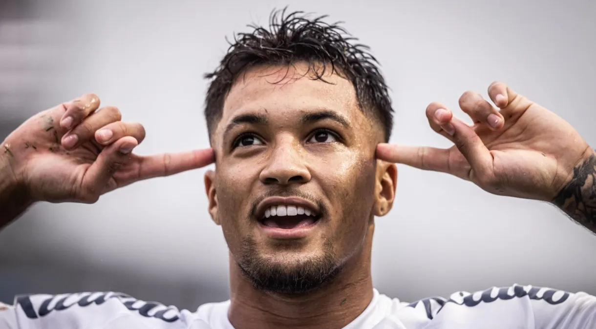 Santos goleia o Vasco por 4 a 1 em tarde de Marcos Leonardo