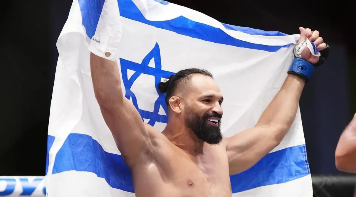 UFC: brasileiro diz ter recebido ameaças de morte por carregar bandeira de Israel