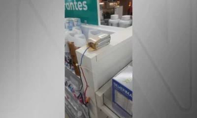 O-local-foi-isolado-e-o-esquadrao-antibomba-chamado