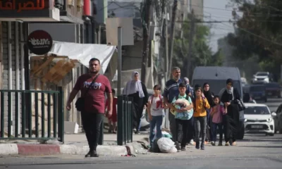 Pessoas-fogem-da-Cidade-de-Gaza-depois-de-ordem-dada-pelas-Forcas-de-Defesa-de-Israel Pessoas-fogem-da-Cidade-de-Gaza-depois-de-ordem-dada-pelas-Forcas-de-Defesa-de-Israel