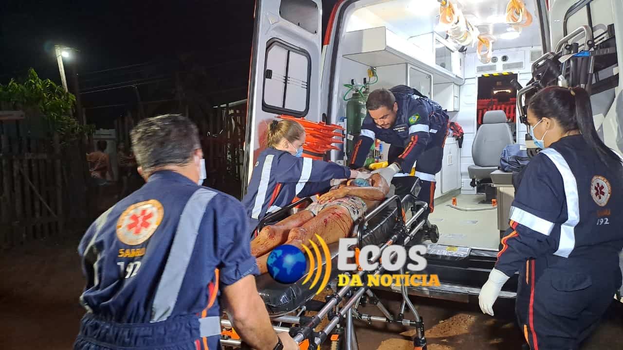 Mulher de 33 anos é ferida com facada no pescoço durante discussão, em Rio Branco
