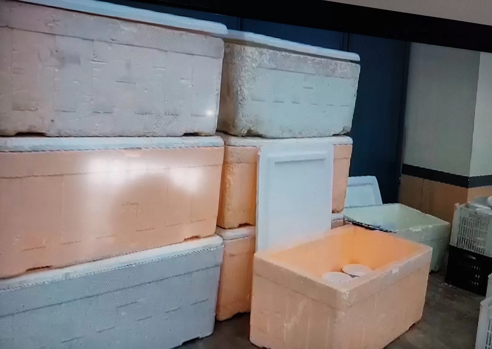 Presídio doa cerca de quinhentas marmitas recusadas por detentos em Cruzeiro do Sul