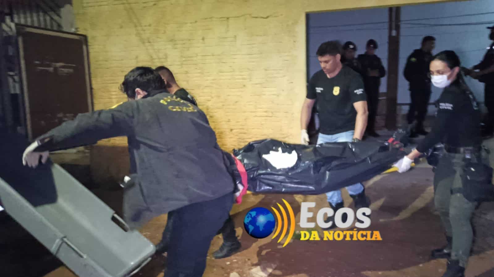 Esposa encontra marido morto dentro de residência na Baixada da Sobral
