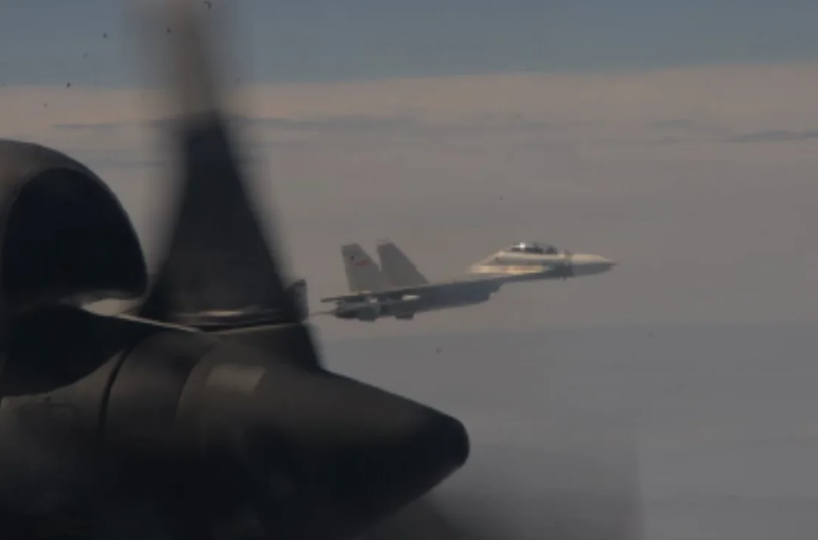 caca-chines-capturado-pelo-pentagono caca-chines-capturado-pelo-pentagono