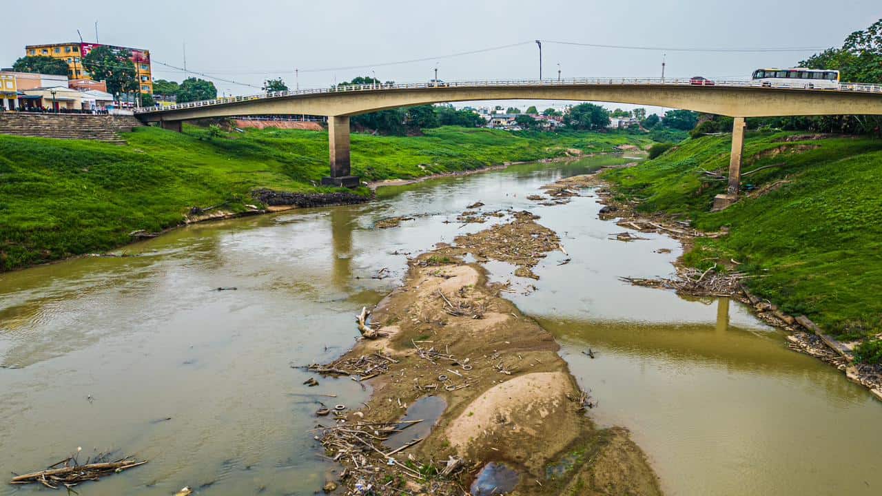 Previsão é de chuva abaixo da média até dia 22 no Acre; rios seguem muito baixos