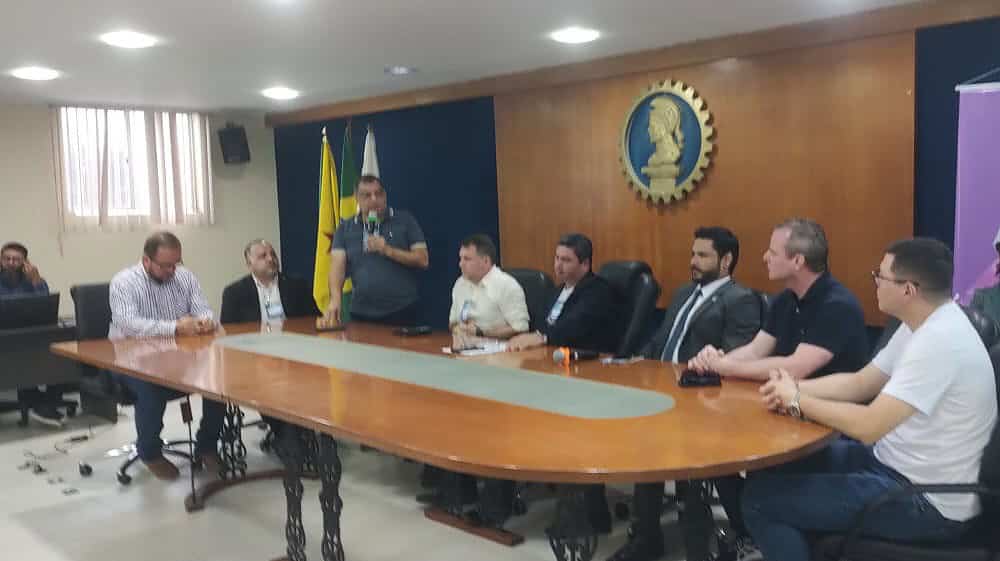 ff2e1a1b-9ab2-4004-9c48-83bb2443f106 ff2e1a1b-9ab2-4004-9c48-83bb2443f106