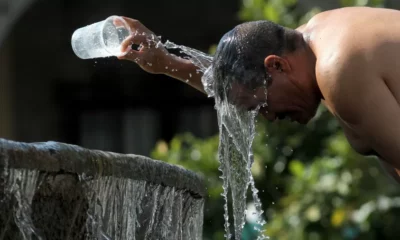 homem-se-refresca-em-fonte-de-agua-em-guadalajara-no-mexico-onda-de-calor-deve-se-manter-1688594271352_v2_900x506.jpg
