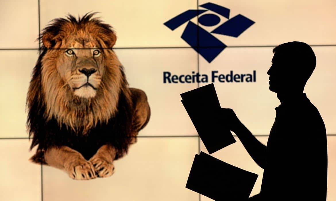 Receita Federal abre nesta terça consulta ao lote residual do IRPF