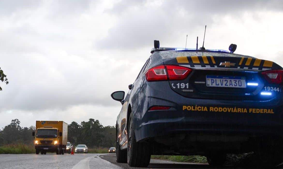 Polícia Rodoviária Federal registra 79 mortes em rodovias federais durante o feriado