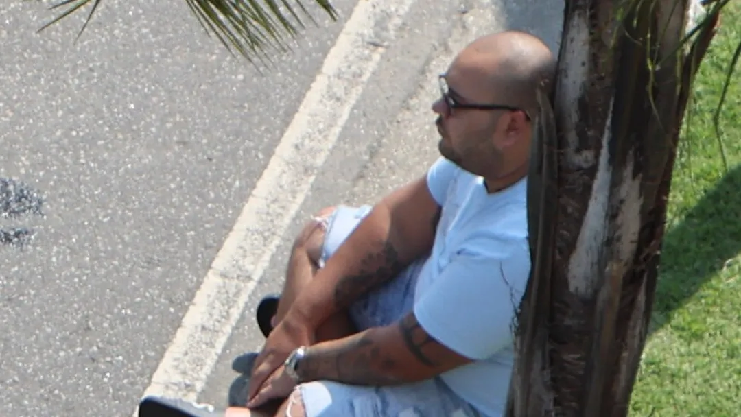 PF prende miliciano alvo de traficantes que mataram médicos por engano no RJ