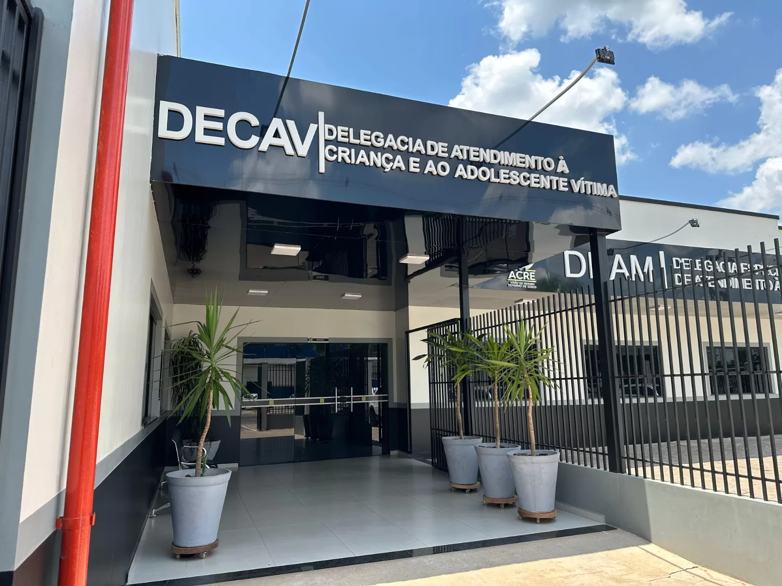 Polícia Civil prende suspeito de abusar sexualmente de enteada