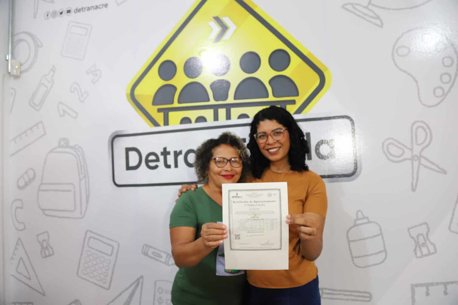 Detran Escola auxilia quem precisa ser alfabetizado para obter ou renovar a CNH