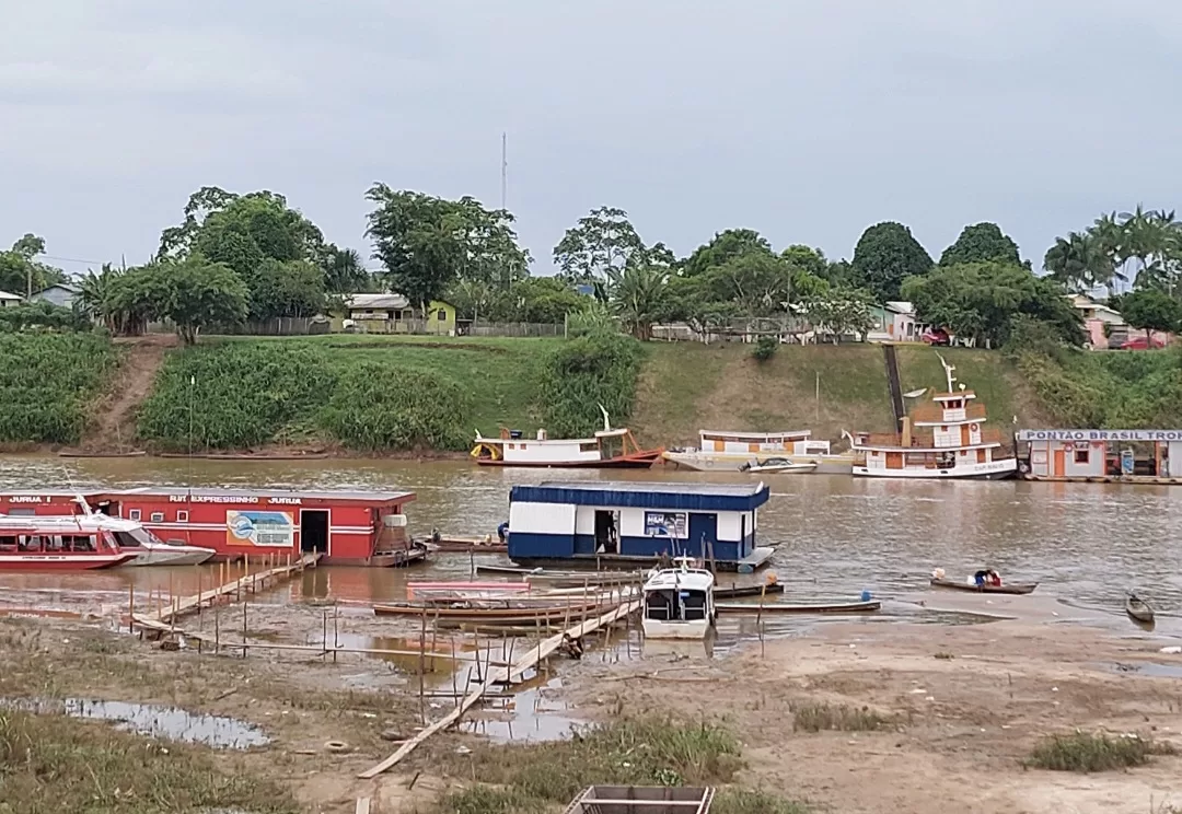 Rio Juruá supera os 5 metros com tendência de mais elevação em Cruzeiro do Sul