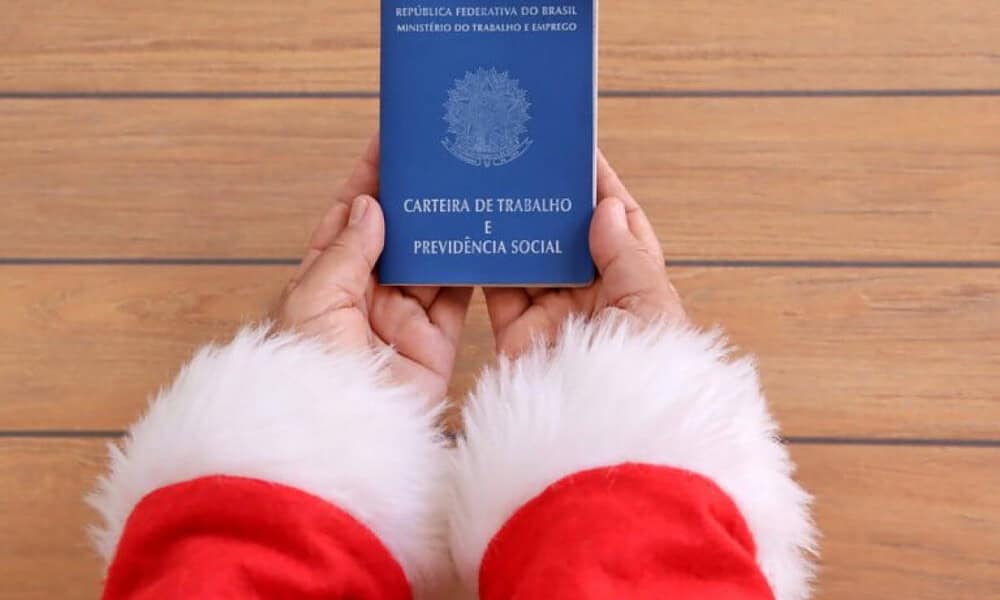 Temporarios_Natal_-shutterstock_1866871513-768×512-1-1200×800 Temporarios_Natal_-shutterstock_1866871513-768x512-1-1200x800