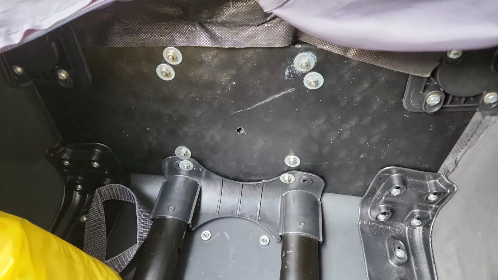 Peruano é preso com cocaína escondida em malas com fundo falso no município de Assis Brasil