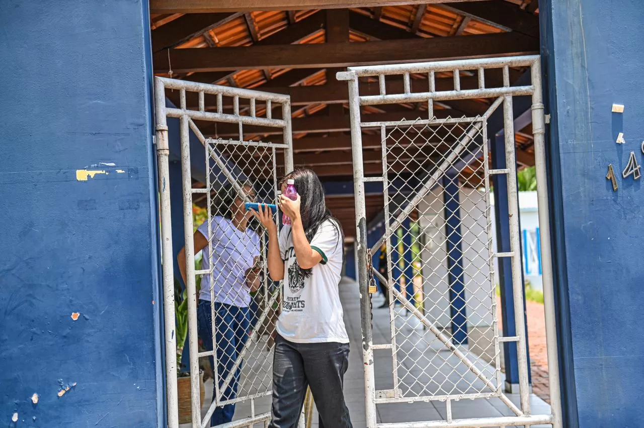 Candidatos esquecem documentos e são retirados de sala no 1° dia de Enem