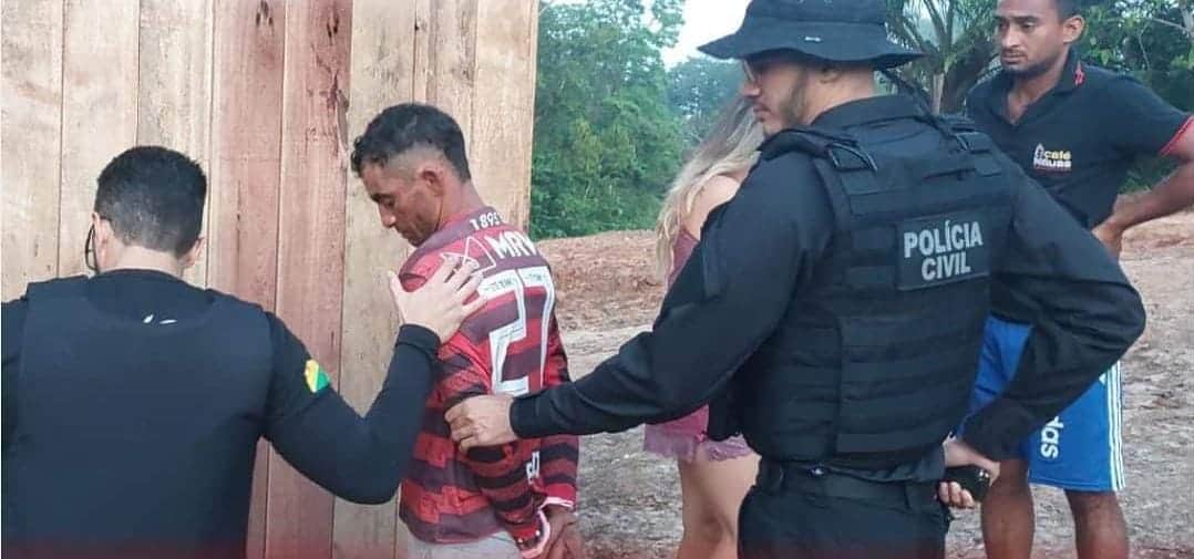 Acusado de matar a esposa a terçadada e ferir amigo é preso em Rodrigues Alves