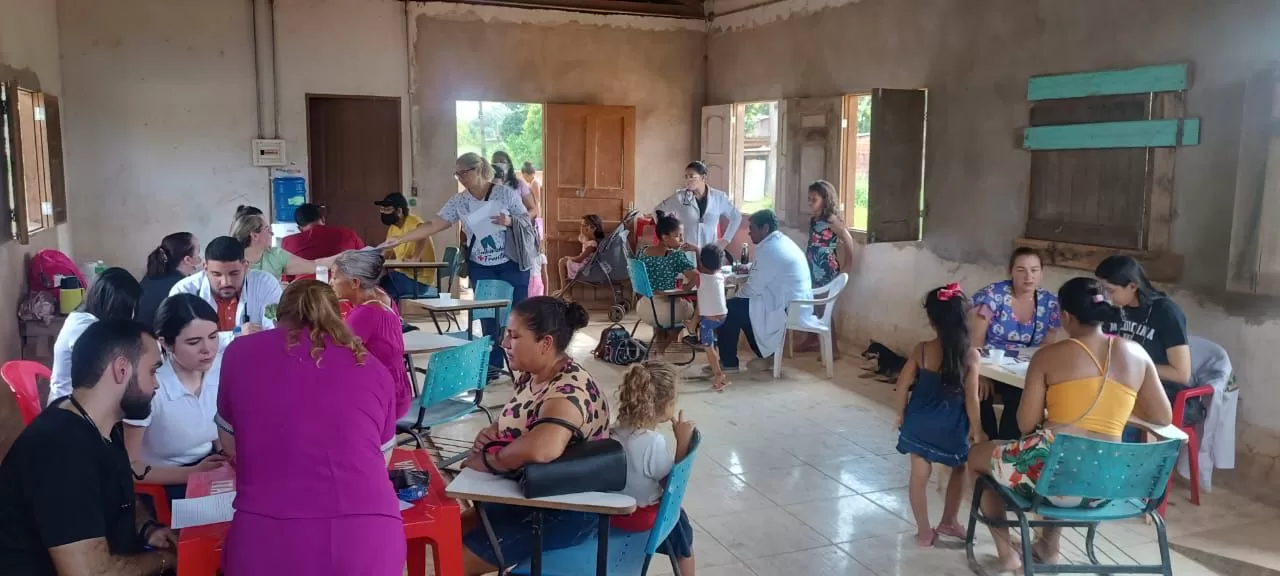 Acadêmicos da Uninorte fazem ação social e levam atendimento à moradores da Judia