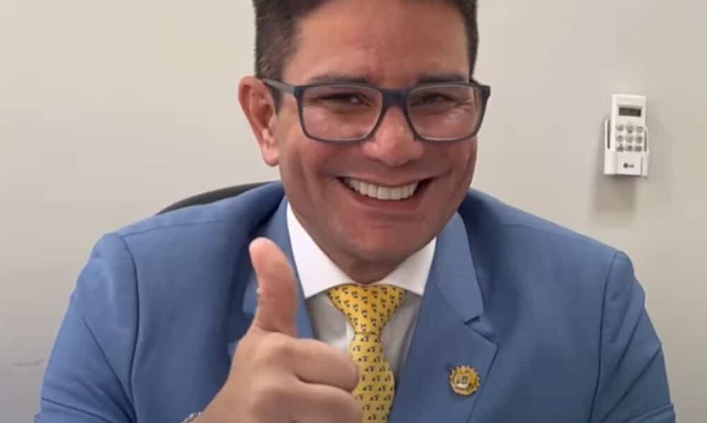 WhatsApp Image 2023-11-13 at 19.08.01 WhatsApp Image 2023-11-13 at 19.08.01