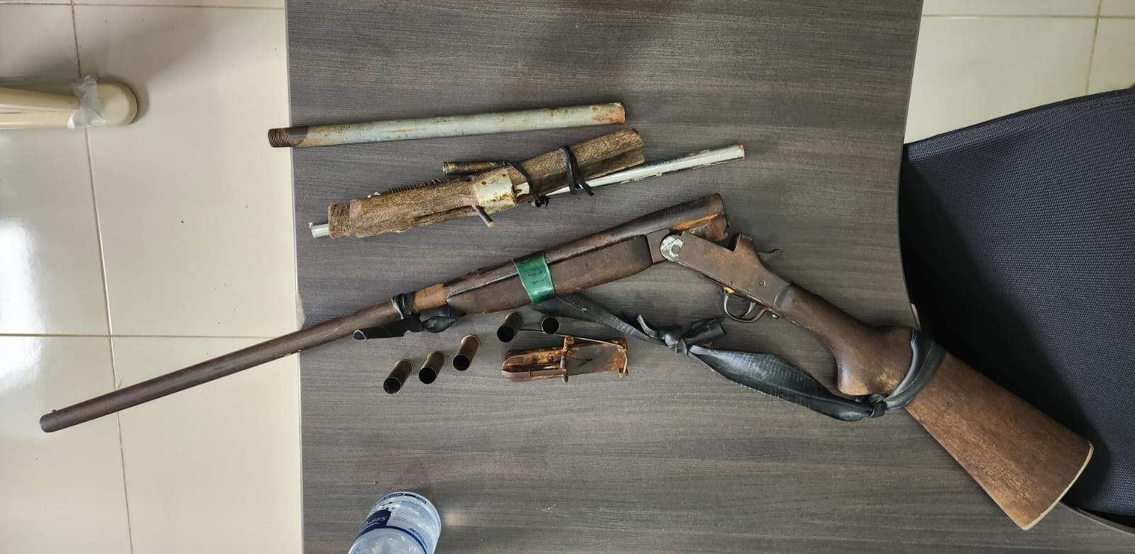 Polícia Militar e Civil capturam foragido e apreendem armas
